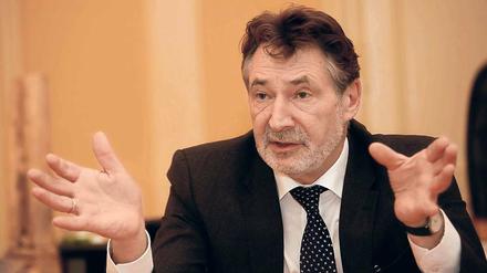 Zwölf Jahre im Amt. Seit 2002 regiert Jann Jakobs (SPD) die Landeshauptstadt. Die zweite Hälfte seiner zweiten achtjährigen Amtszeit hat begonnen.