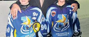 Für den Nachwuchs. Steinmeier mit jungen Polarstern-Sportlern.