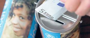 Richtig spenden. Damit das Geld wirklich einem guten Zweck zugute kommt, sollte auf Spendensiegel geachtet werden. Diese kennzeichnen seriöse Hilfsorganisationen.