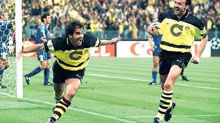 Turin-Experte. Karl-Heinz Riedle (l.) traf für den BVB im Finale 1997 zweimal gegen Juventus, nun loste er die Paarung aus.