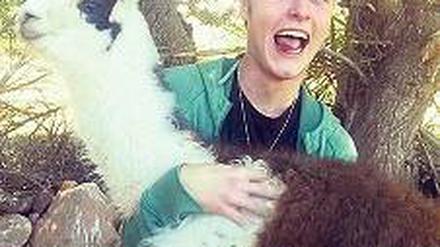 Selfie mit Lama. So nennt Niklas seinen Schnappschuss.