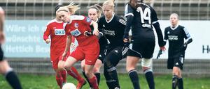 Sie machte ein gutes Spiel. Pauline Bremer traf zweimal für Turbine und war auch von der Herforderin Lena Wermelt schwer zu stoppen.