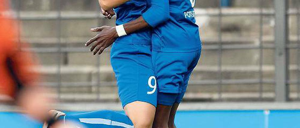 Sie wollen wieder tanzen. Natasa Andonova (l.) und Genoneva Anonma.