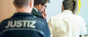 Noch Fragen? Die Ermittler hatten jede Menge Fragen, allerdings nicht nur an den mutmaßlichen Täter, sondern auch an das Opfer. Zweifel an der Geschichte des Entführten aber waren nicht erwünscht.