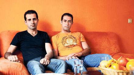 Gut ausgebildet und doch chancenlos. Die beiden Iraner Masoud Rostami (l.) und Masoud Isari (r.) suchen Arbeit. Rostami ist Kfz-Ingenieur und Isari IT-Experte.