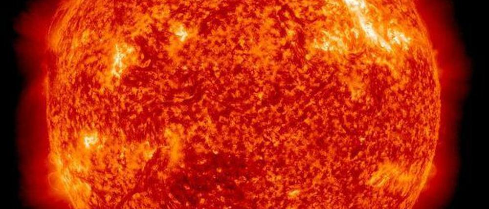 Ein gewaltiger Sonnensturm raste im Januar 2012 auf die Erde zu.