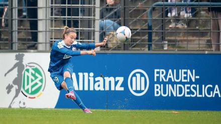 Ausnahme am Sonntag. U20-Weltmeisterin Felicitas Rauch erzielte gegen den SC Sand die beiden Tore. Sie wurde von Trainer Bernd Schröder von der Generalkritik („unter Niveau“) ausgenommen.