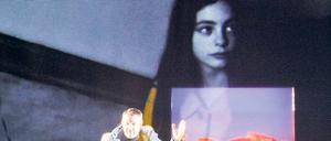 Perfekte Wahl. Jon-Kaare Koppe spielt den Kreuzfahrer mit beeindruckender Intensität.