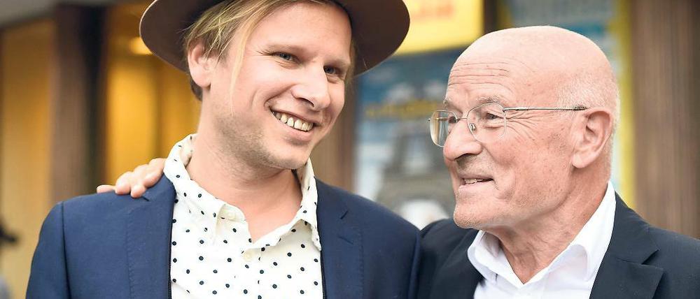 Am Wochenende mit Marcuse im Freiland. Ansonsten ist Robert Stadlober (l.) momentan noch im Kinofilm „Diplomatie“ des Potsdamer Regisseurs Volker Schlöndorff zu sehen.