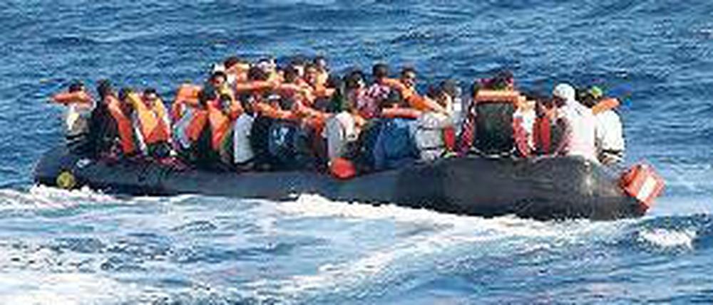Weiter Weg. Eritreer flüchten durch die Sahara und über das Mittelmeer.