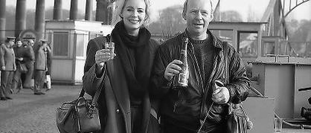 Erinnerungsfoto. Monika Schulz-Fieguth mit ihrem Bruder Jürgen Braksch.