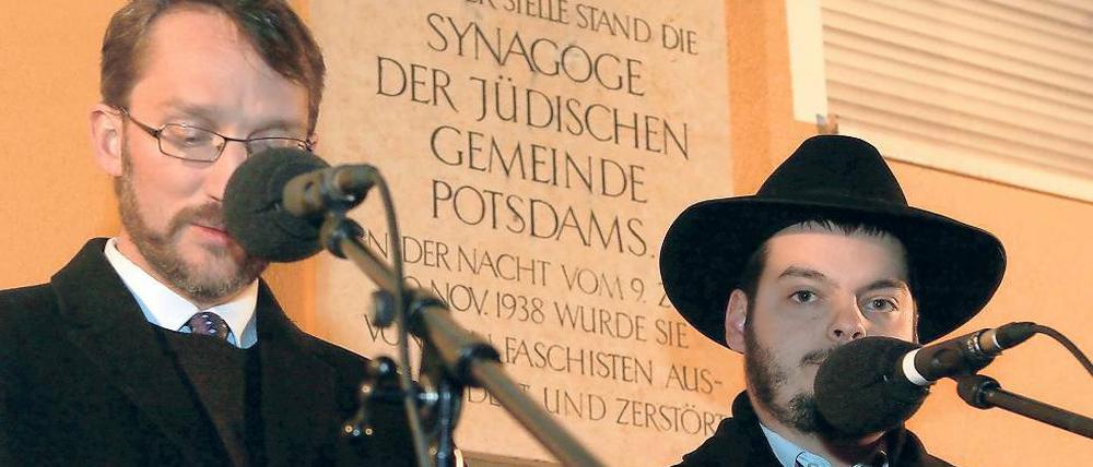 Gedenken. Pfarrer Simon Kuntze und Rabbiner Naftoly Surovtsev.