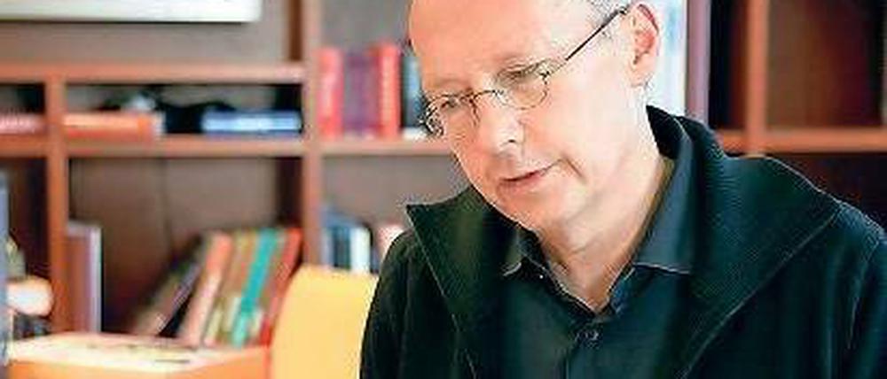 Demut und Ausdauer. Herbert Ullmann behauptet sich seit zwei Jahrzehnten im hart umkämpften Verlagsgeschäft.