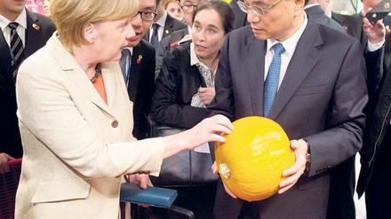 Schon reif? Merkel und Chinas Ministerpräsident Li Keqiang in Berlin.