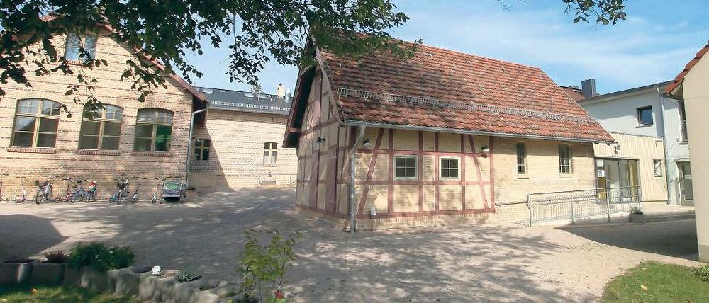 Bedroht. Der Bürgertreff Eiche wird zum Hort. Daneben ist schon eine Kita.