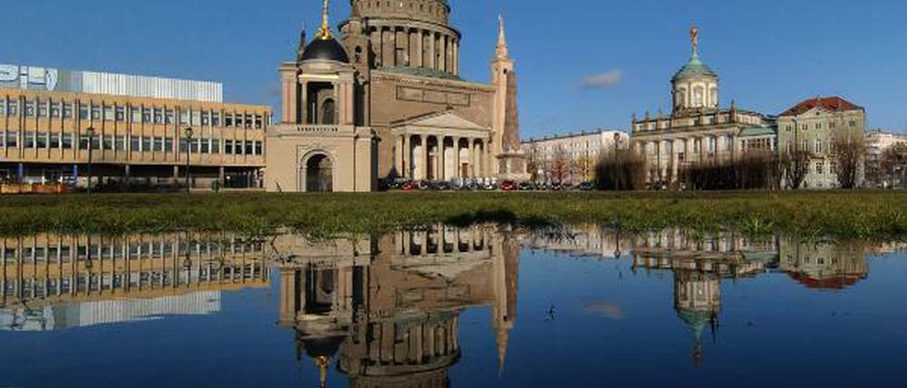 Was passt nicht ins Bild? Die Fachhochschule Potsdam soll verschwinden.