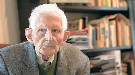 Gibt es ein Leben nach dem Tod? Der Potsdamer Pfarrer Wilhelm Stintzing hatte sich viel mit philosophischen Fragen beschäftigt. Er ist am Montag vergangener Woche gestorben.