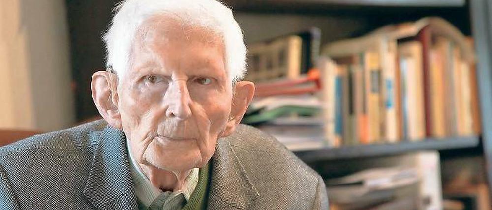 Gibt es ein Leben nach dem Tod? Der Potsdamer Pfarrer Wilhelm Stintzing hatte sich viel mit philosophischen Fragen beschäftigt. Er ist am Montag vergangener Woche gestorben.