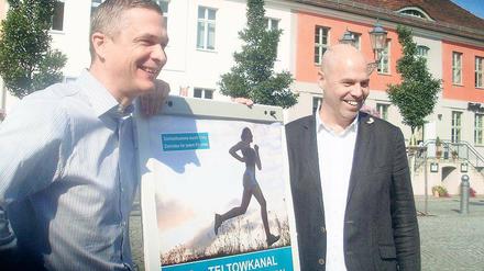 Es läuft. Ex-Profi Christian Beeck (l.) will beim 11. Teltowkanal-Halbmarathon an den Start gehen. Organisiert wird der Lauf von Lars Weber, dem einstigen Physiotherapeuten des Fußballers.