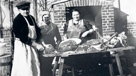 Mahlzeit. In Stahnsdorf lebten auch Schlachter, Bäcker und Schäfer.