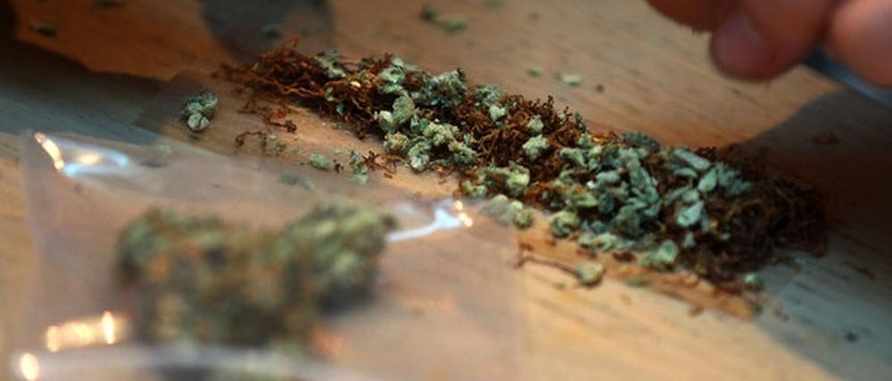 In Holland legal: Coffeeshops.
