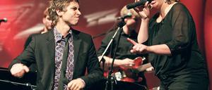 Musik zur Feier. Die Band Fortunate Fools spielte ein Ständchen.