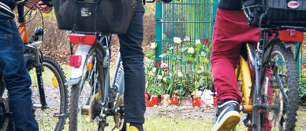 Entsetzen in Eichwalde. Unmittelbar nach der Tat war die Gemeinde im Berliner Umland schockiert. Auch mit dem Prozessbeginn schwindet die Fassungslosigkeit nicht.