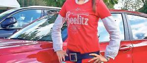 Anziehend. Anna Herrmann aus der Tourist-Info im Beelitz-Shirt.