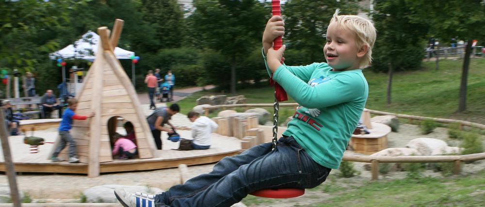 Macht ja auch Spaß: die neue Seilbahn.