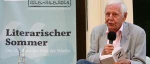 Las am Freitagabend: Hans Magnus Enzensberger.