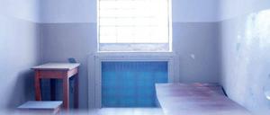 In der Zelle. Roland Herrmann landete oft in der Einzelhaft. Arrest war eine beliebte Strafmaßnahme in dem Durchgangsheim.