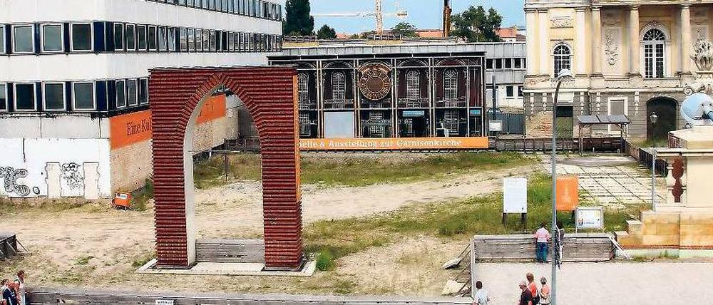 Streitfall Garnisonkirche: In der Breiten Straße soll der 1968 gesprengte Barockbau wiedererrichtet werden. Die Debatte darüber hält unvermindert an.
