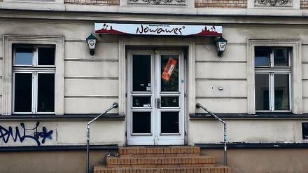 Zu vermieten. An der Eingangstür vom „Nowawes“ klebt das Ende.
