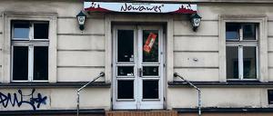 Zu vermieten. An der Eingangstür vom „Nowawes“ klebt das Ende.