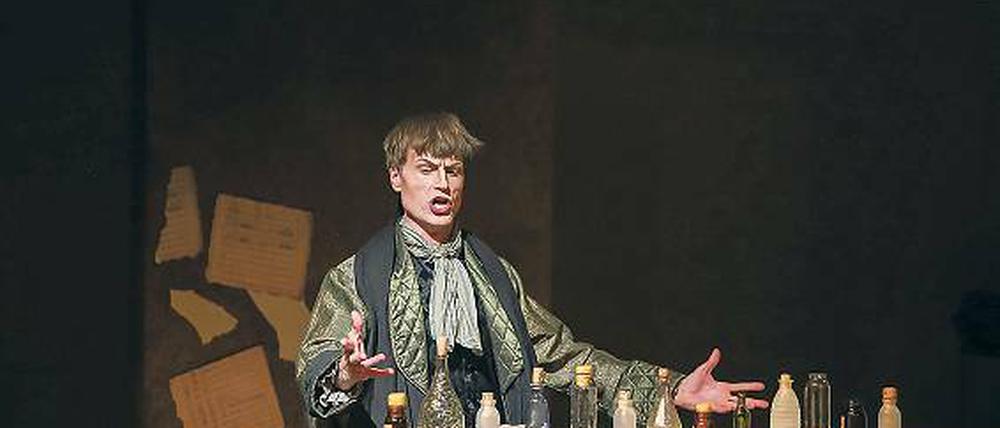 Bariton mit Altglas. Victor Ryauzov lässt musikalische Geister frei.