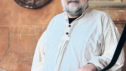 Viel nachzuholen. Der Potsdamer Gottfried Bielenstein will eine Töpferwerkstatt in einem Heim für Behinderte in Lettland aufbauen. Ende März will er wieder ins Baltikum fahren.