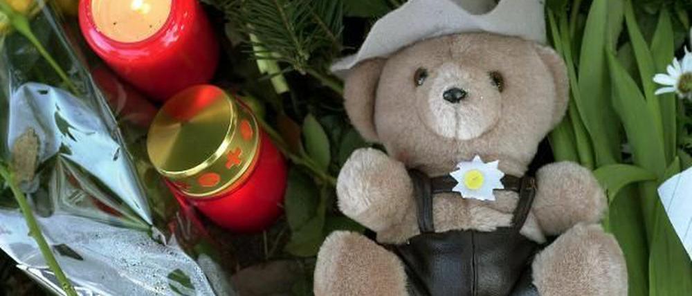 Nach dem Mord die Verhandlung.