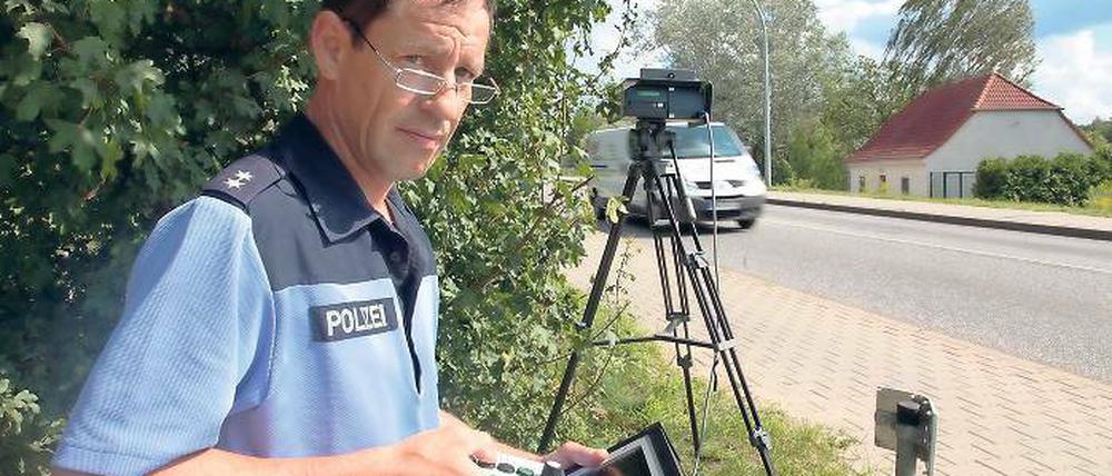 Mobile Kontrolle. Die beiden beweglichen Blitzer ertappten 13 000 Autofahrer.