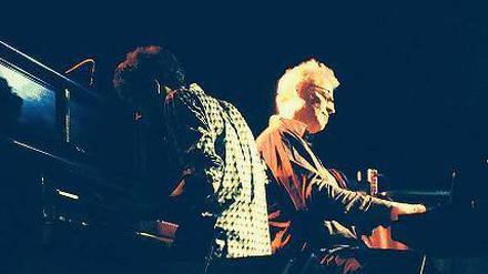 Im Zwiegespräch. Die Potsdamer Pianisten Nicolas Schulze (l.) und Matthias Optiz im „Jazz Lab“.