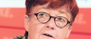 Unfallflucht? Die Landtagsfraktionsvorsitzende der Linken, Margitta Mächtig, soll nach dem Willen der Staatsanwaltschaft 3750 Euro zahlen, weil sie im Juli 2013 mit ihrem Fahrzeug ein anderes Auto beschädigt haben und dann weggefahren sein soll.