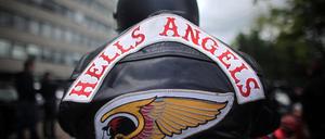 Der Totenkopf ist bei den Hells Angels nicht immer nur Symbol: Immer wieder kommt es - auch wegen der Bandenkriege - zu Morden.