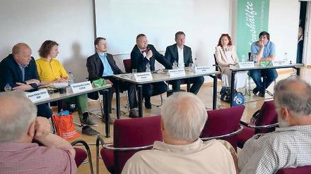 Einig. Politische Unterschiede sind bei den Kandidaten kaum zu erkennen.