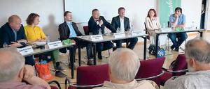 Einig. Politische Unterschiede sind bei den Kandidaten kaum zu erkennen.