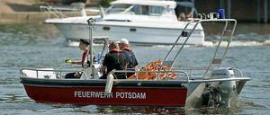 Alarm am Pfingstmontag. 800 Liter Öl flossen in die Havel.