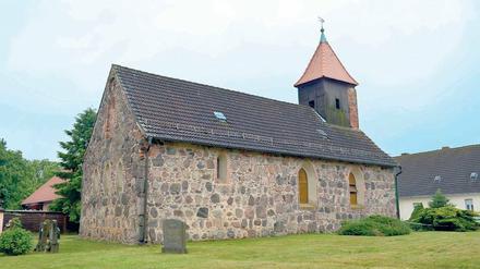 Sie wirkt robust. Ist aber ein Sanierungsfall: die Feldsteinkirche von Garrey.