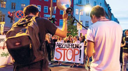 Im Fokus. Der Konflikt um das Flüchtlingscamp am Berliner Oranienplatz .