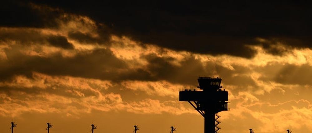 Nur ein Grund für die düstere Stimmung zwischen Berlin und Brandenburg: Der Streit um das Nachtflugverbot am BER-Flughafen.