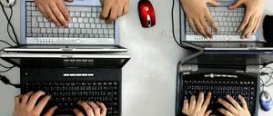 Das Internet: Jeder ist mit jedem verbunden.