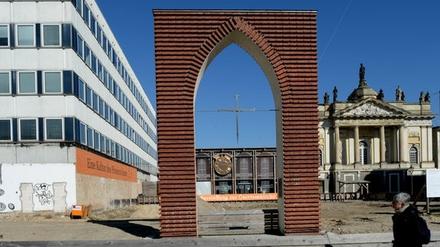 Aufbauen - oder bleiben lassen? Um den Nachbau der Potsdamer Garnisonkirche wird heftig gerungen.