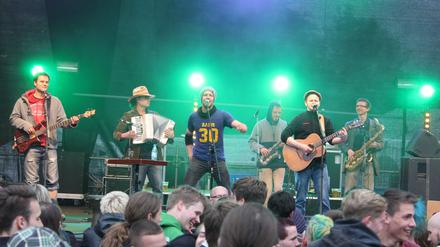 Waren etwas sauer - was das Konzert aber nur noch besser machte: Hasenscheisse.
